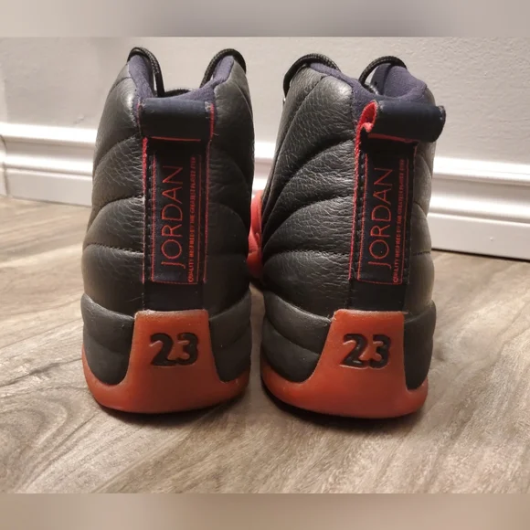 AUTHENTIC 1997 OG Nike Air Jordan 12 - Flu Game - size 10 - Picture 8 of 9